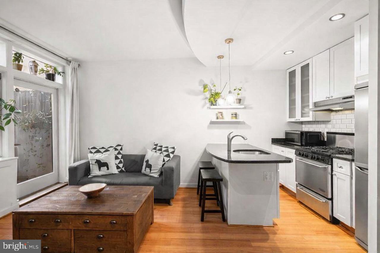 116 NORTH CAROLINA AVENUE SE 102