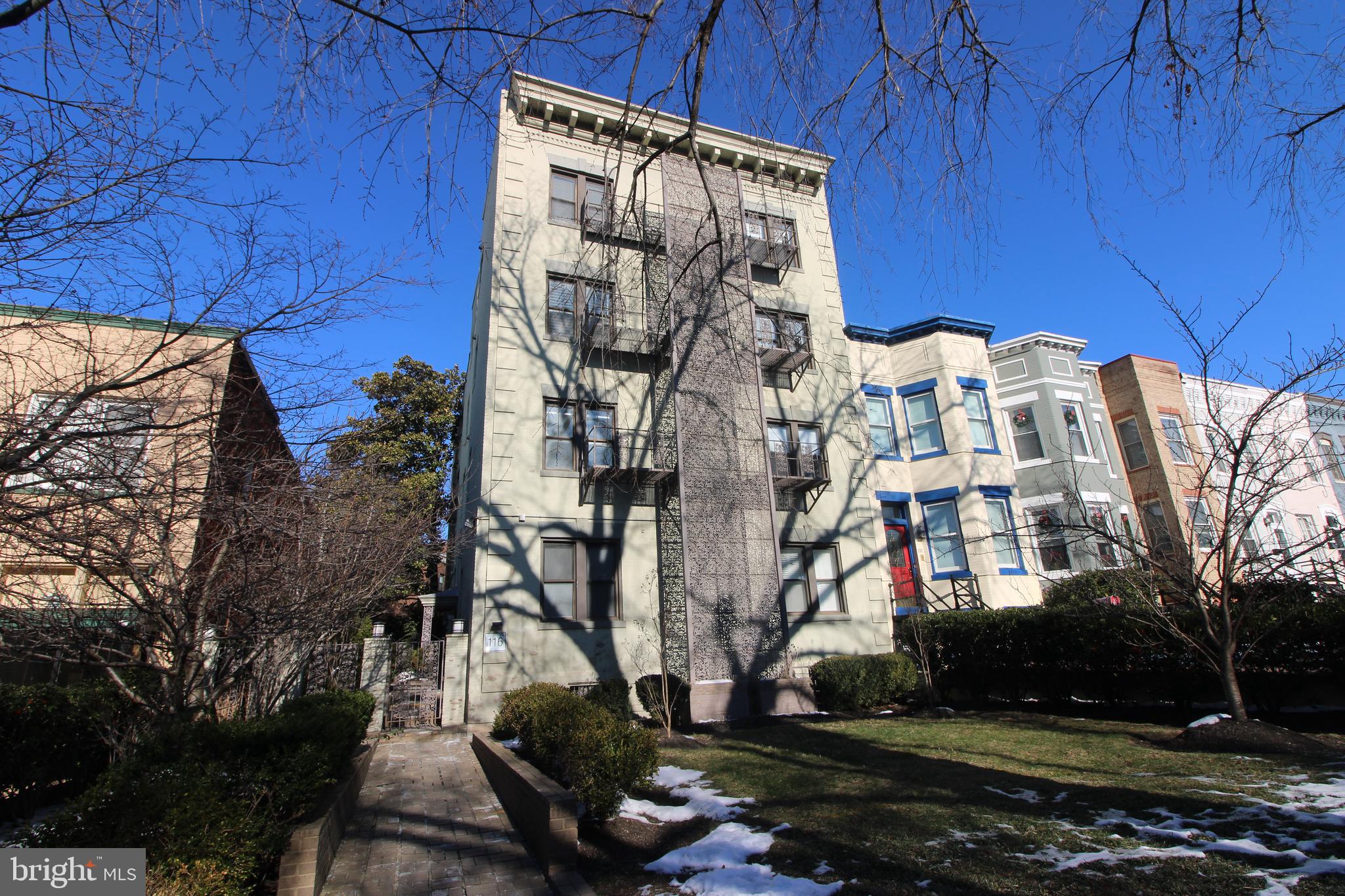 116 N NORTH CAROLINA AVENUE SE 404