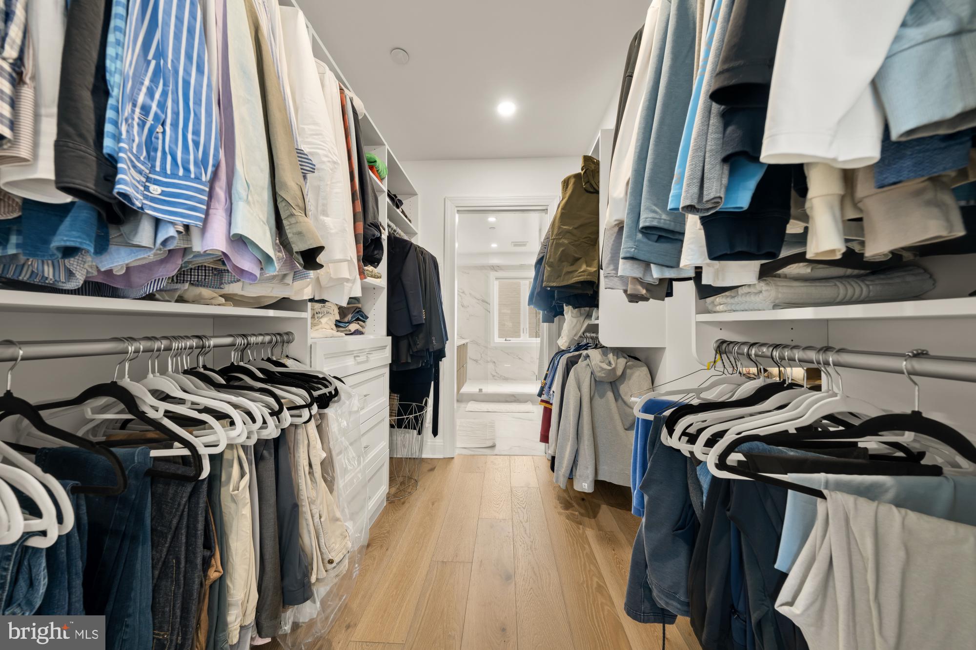 1202 POTOMAC STREET NW T6