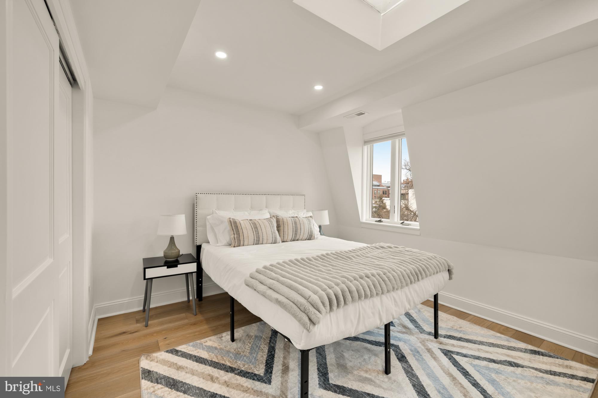 1202 POTOMAC STREET NW T6