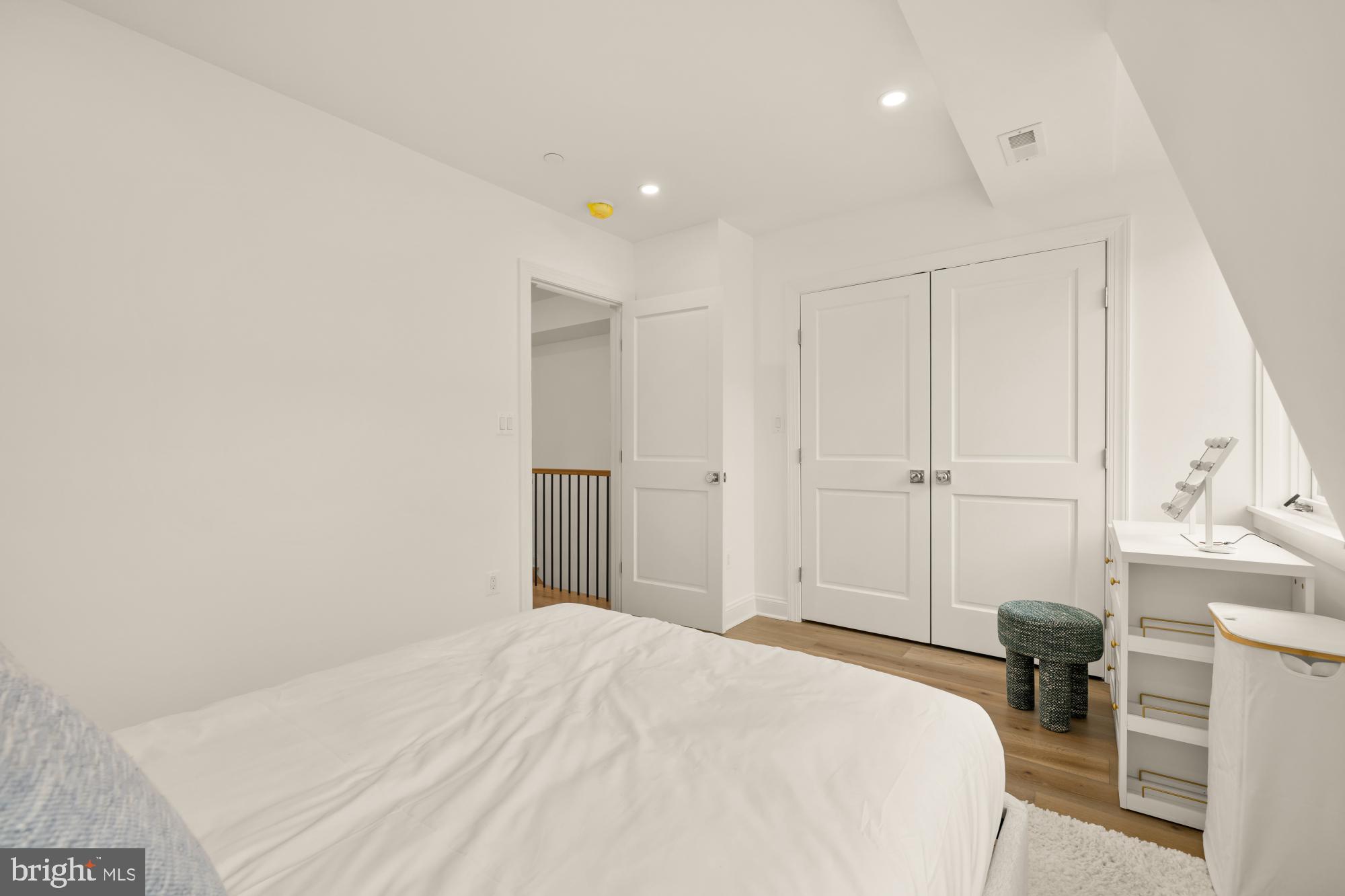 1202 POTOMAC STREET NW T6