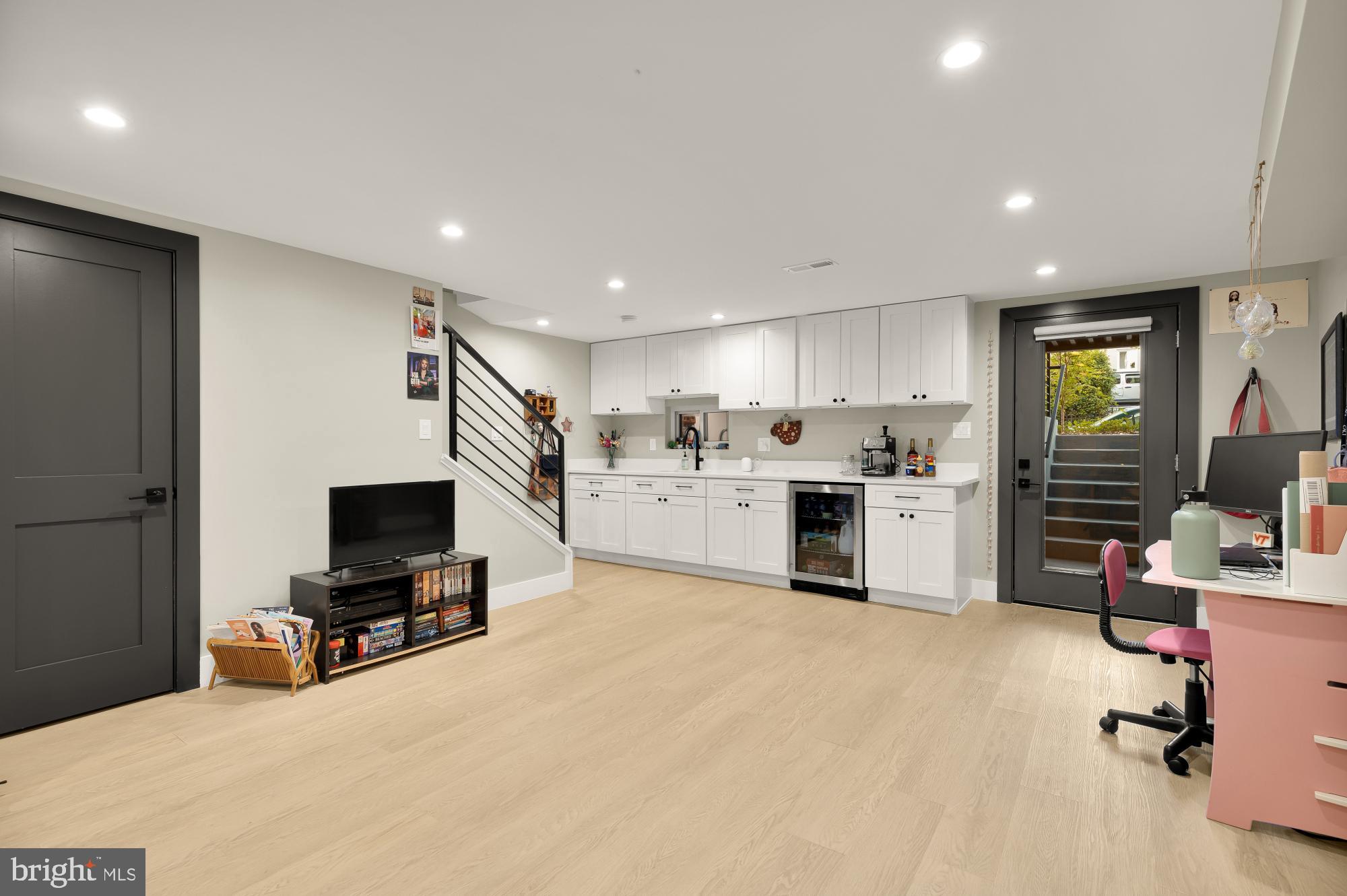 47 T STREET NE