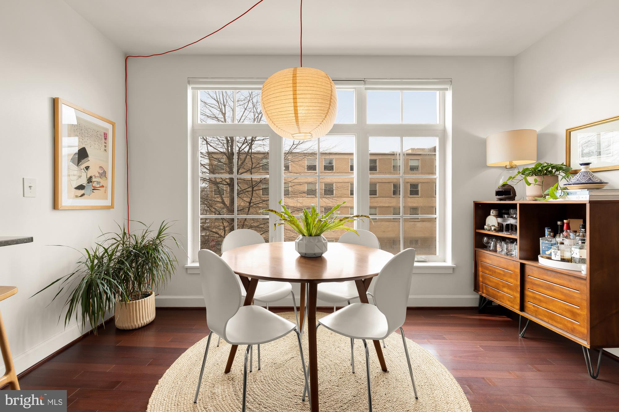 150 V STREET NW V204