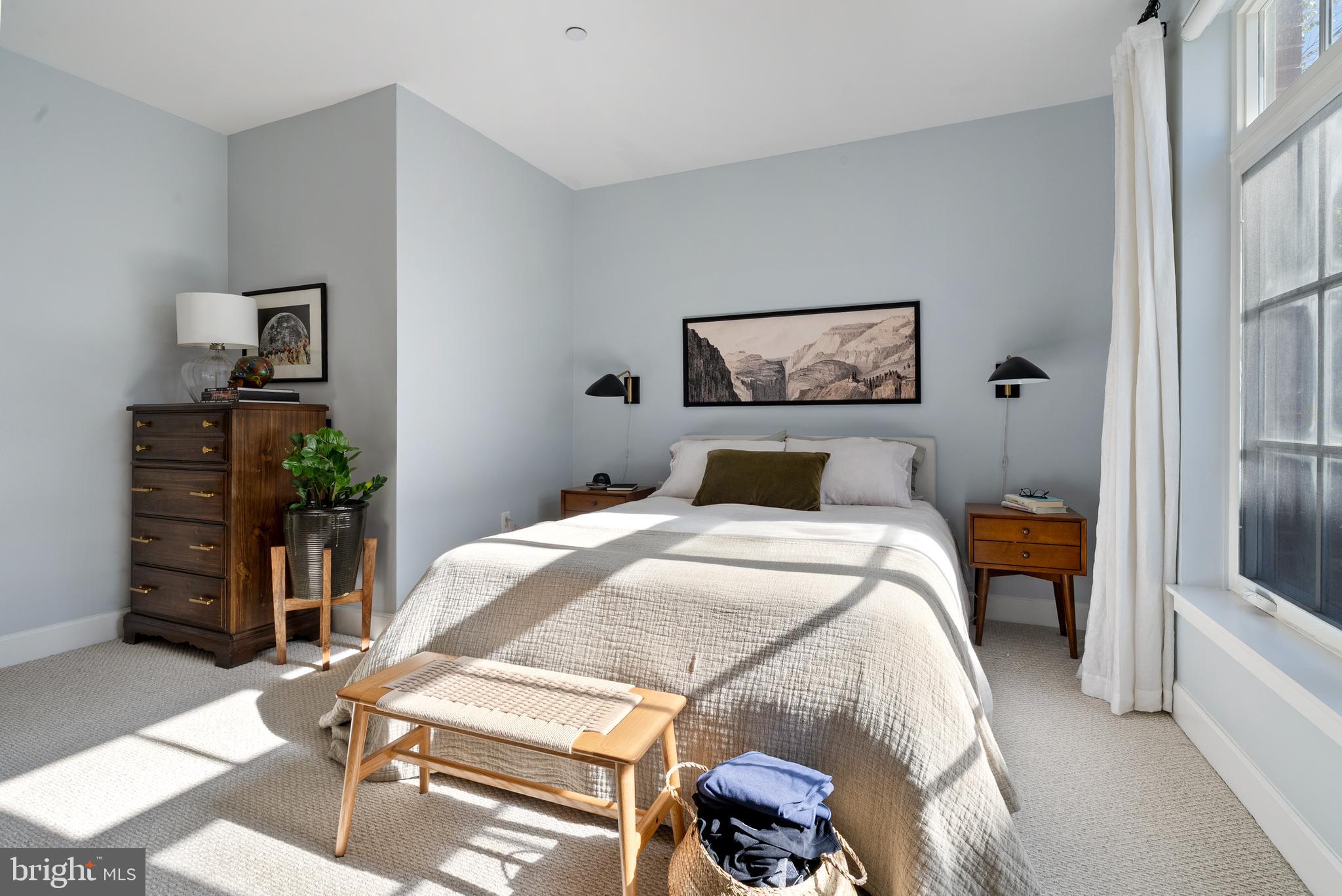 150 V STREET NW V204