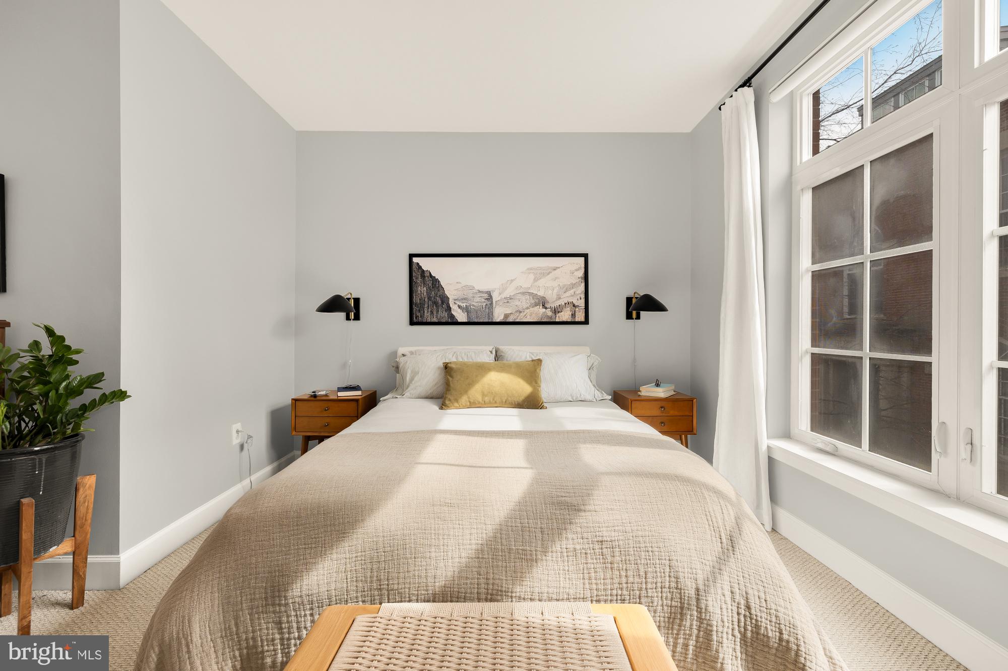 150 V STREET NW V204