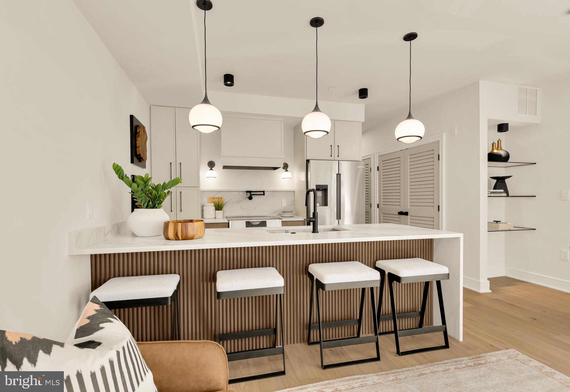 1463 HARVARD STREET NW PH7