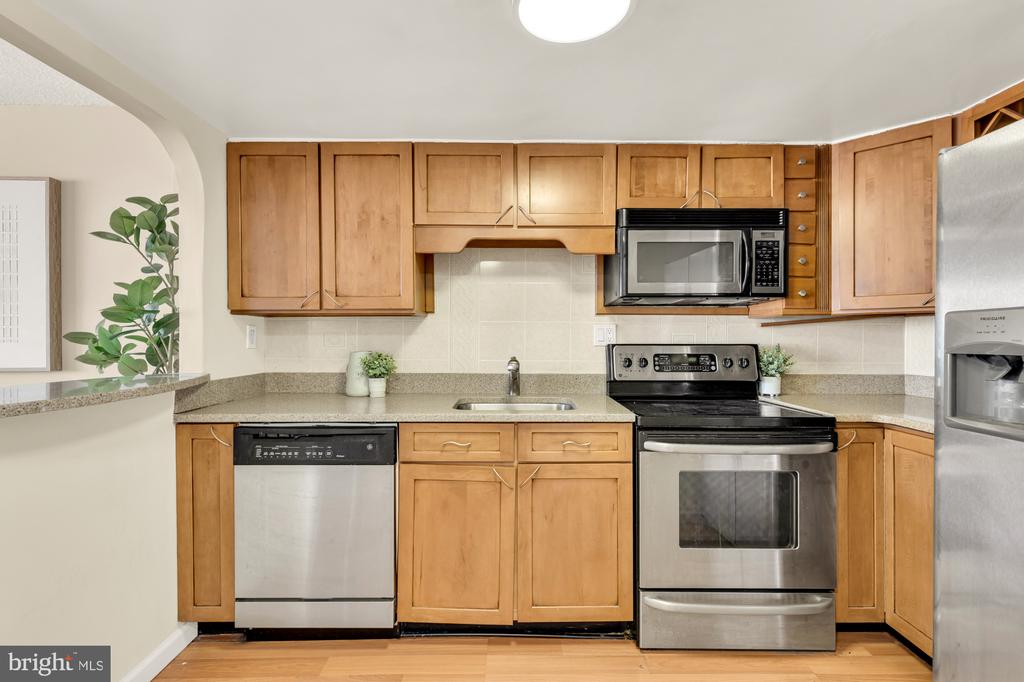 1325 18TH STREET NW 1010