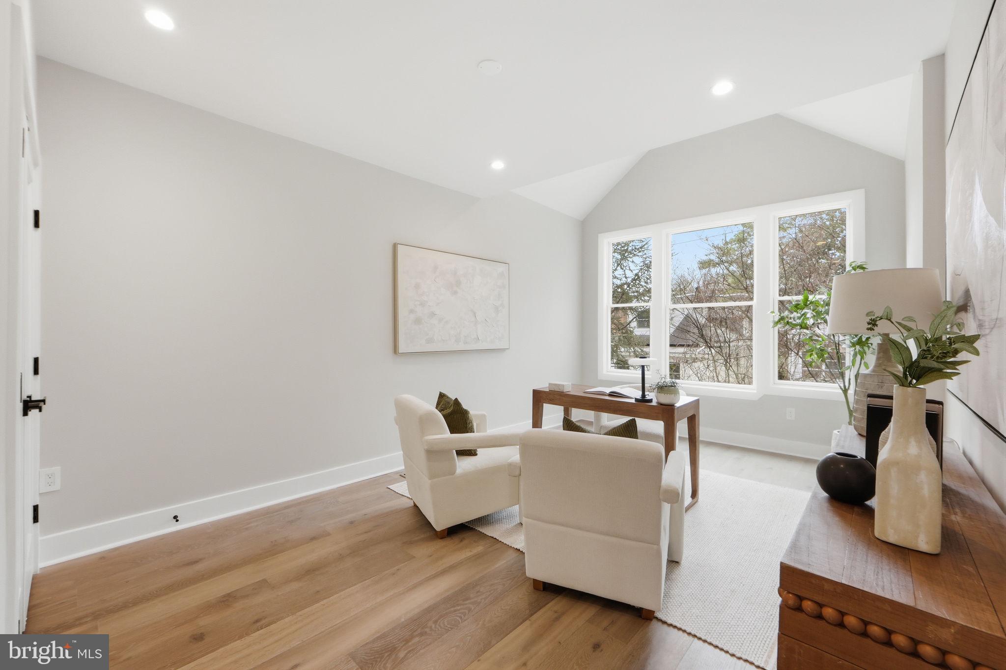 3740 KANAWHA STREET NW