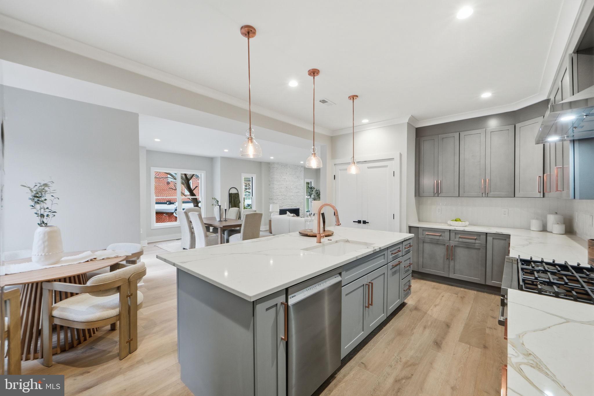 3740 KANAWHA STREET NW