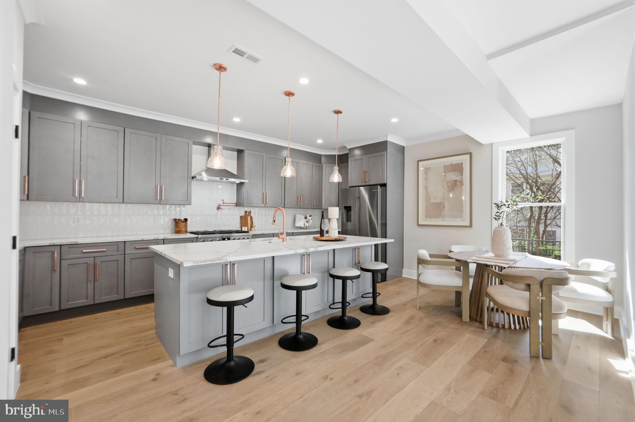 3740 KANAWHA STREET NW