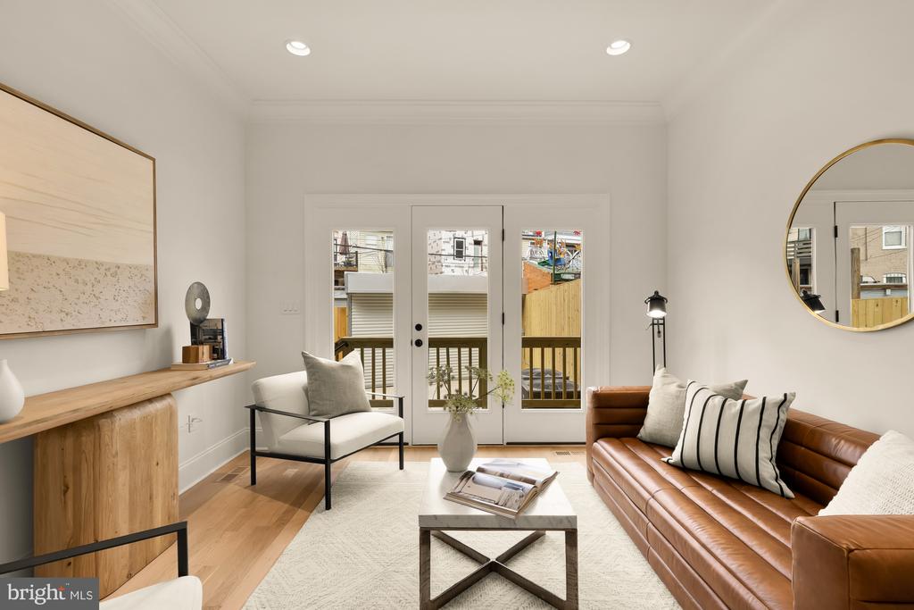 25 T STREET NW