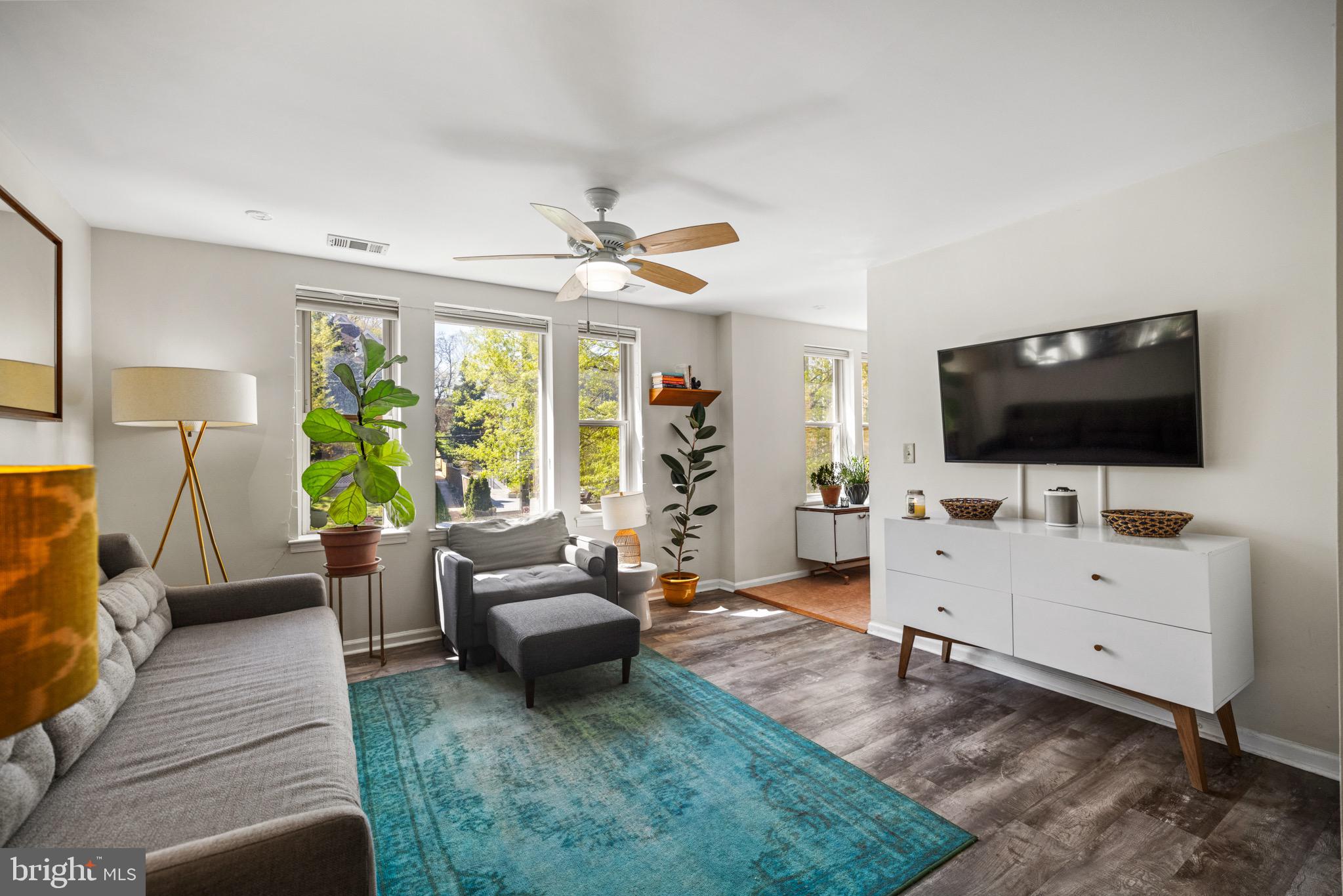 1210 PERRY STREET NE 201