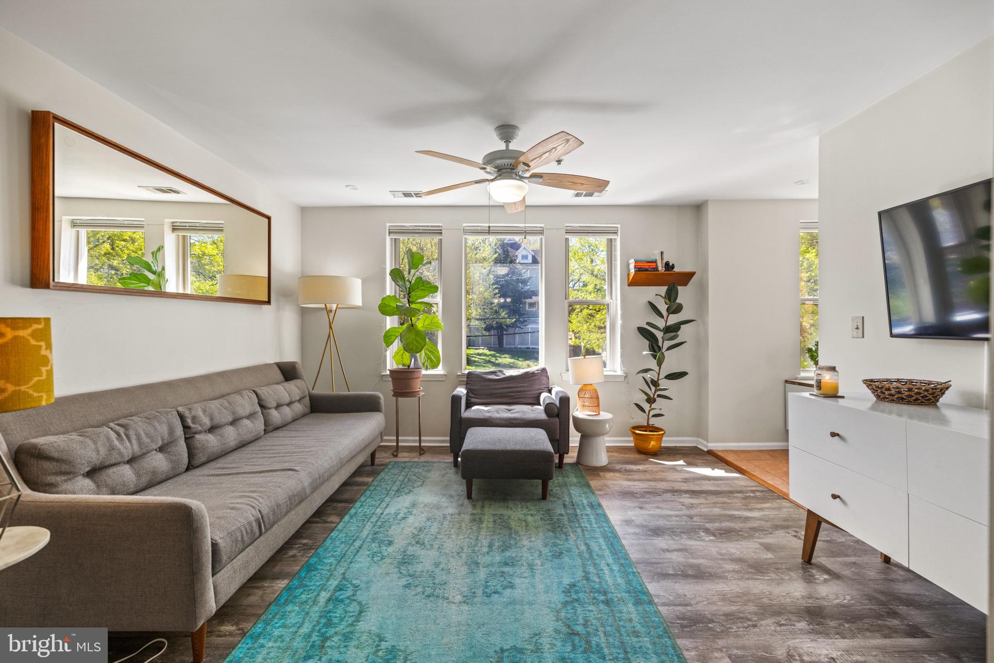 1210 PERRY STREET NE 201