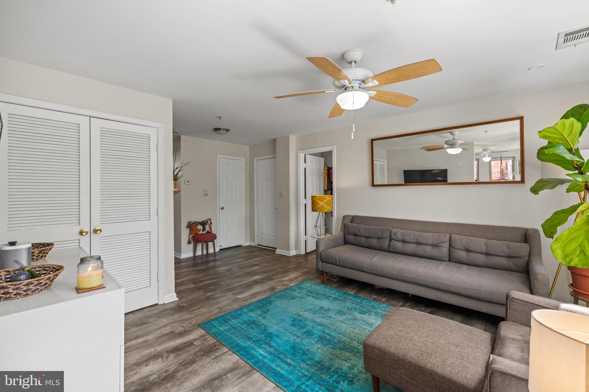 1210 PERRY STREET NE 201