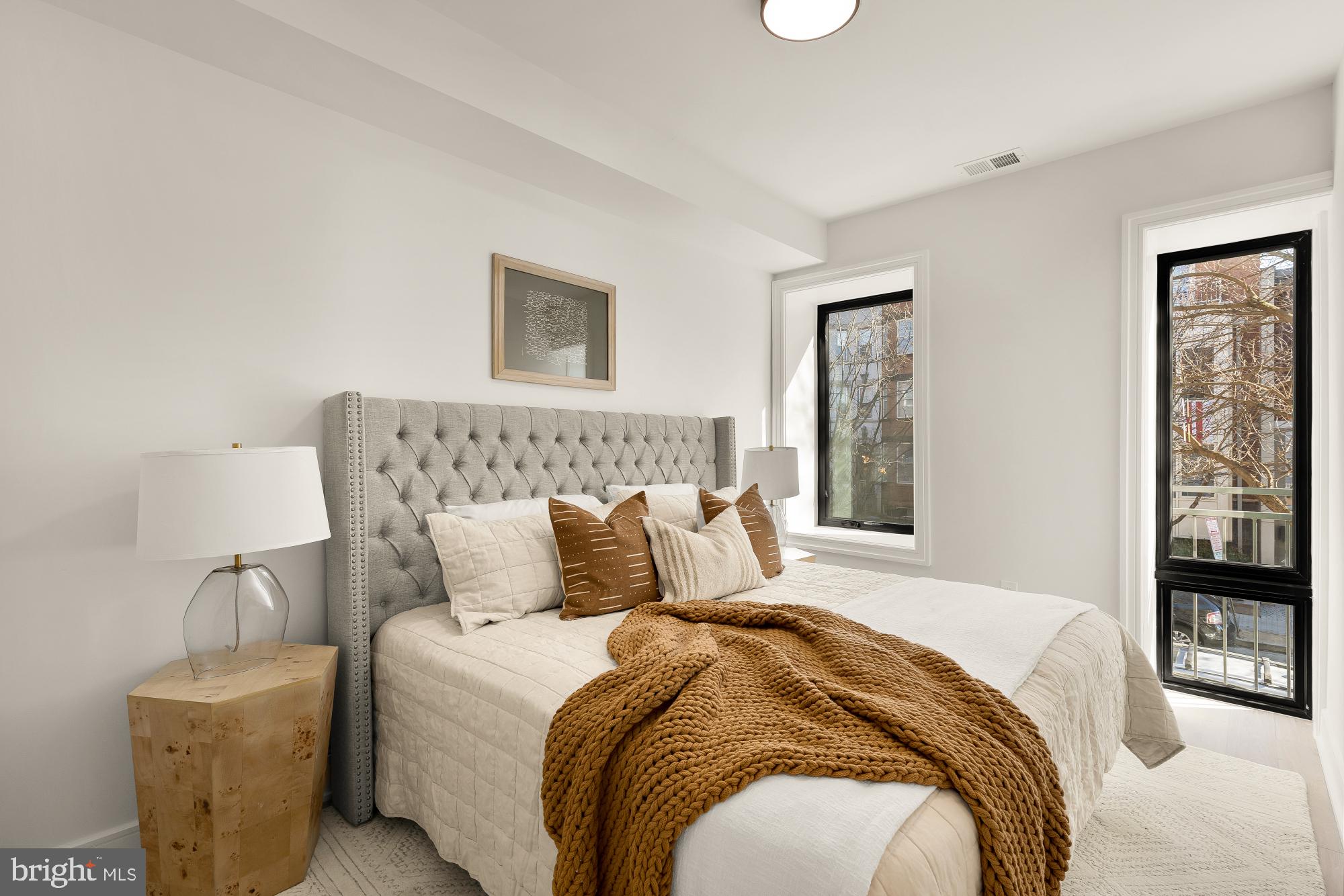 1463 HARVARD STREET NW 5