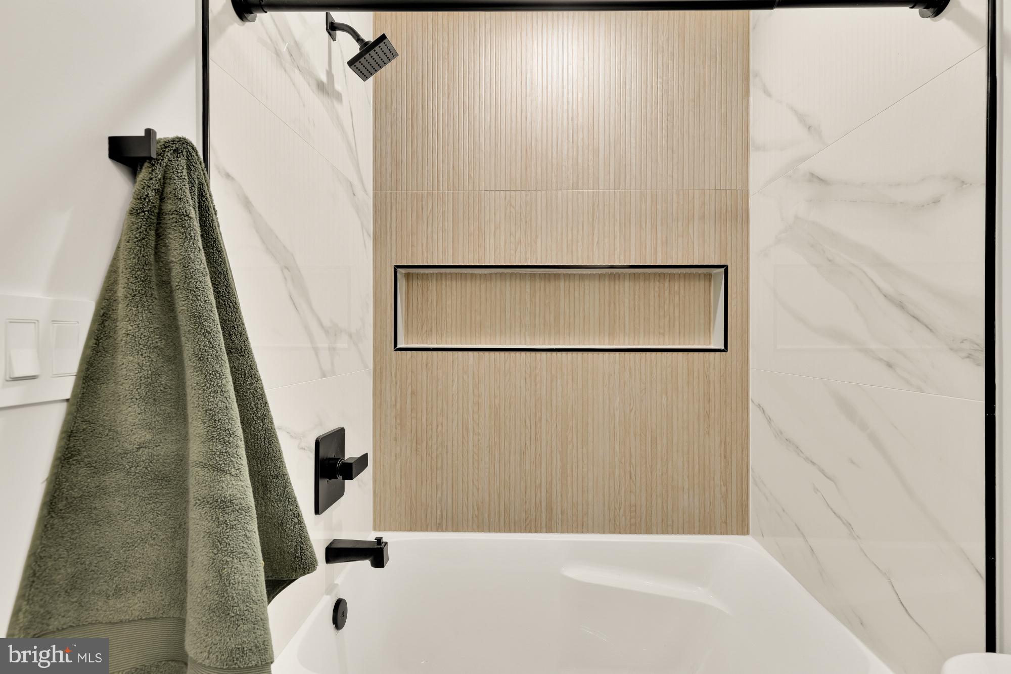 1463 HARVARD STREET NW 5