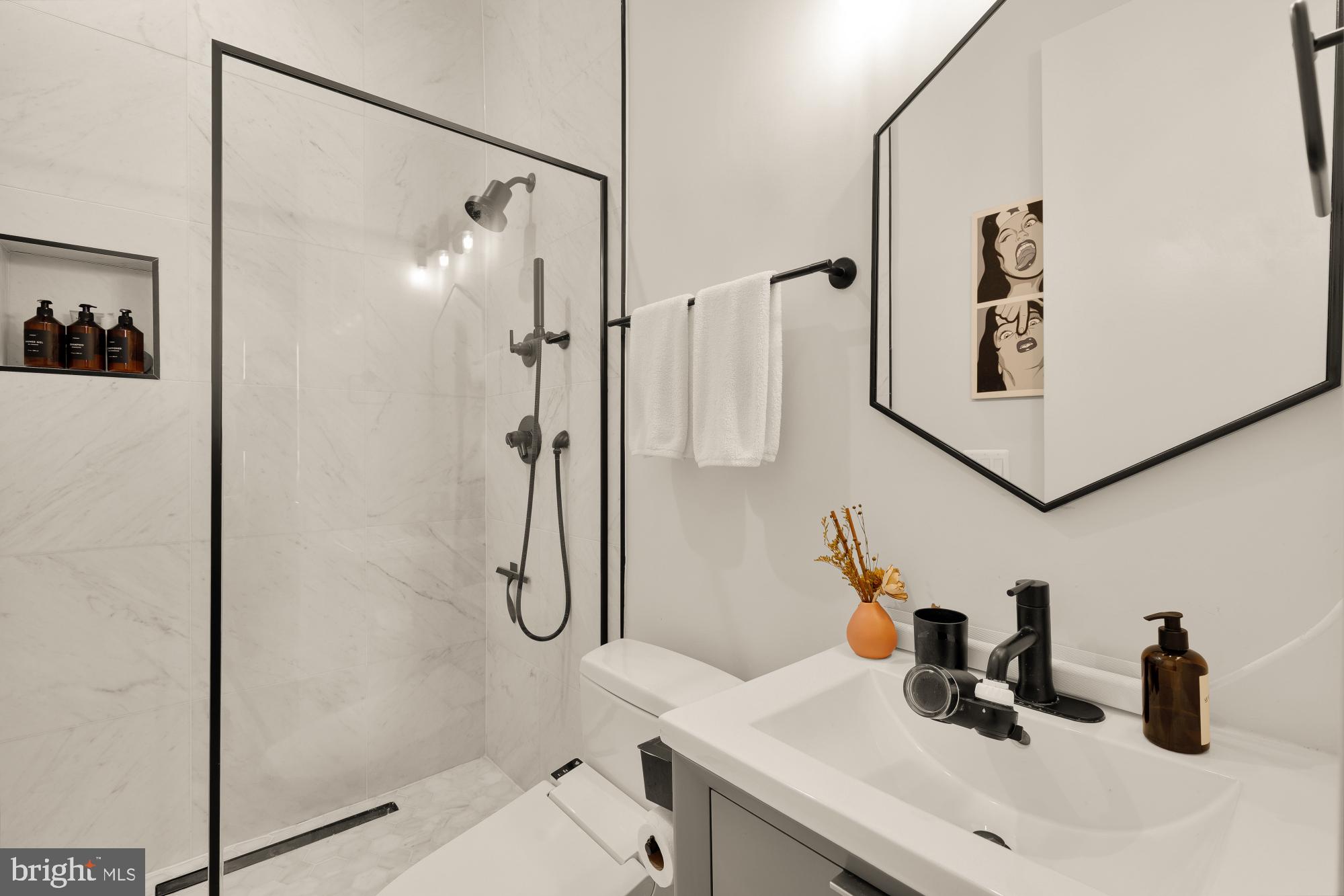 1225 11TH STREET NW 6