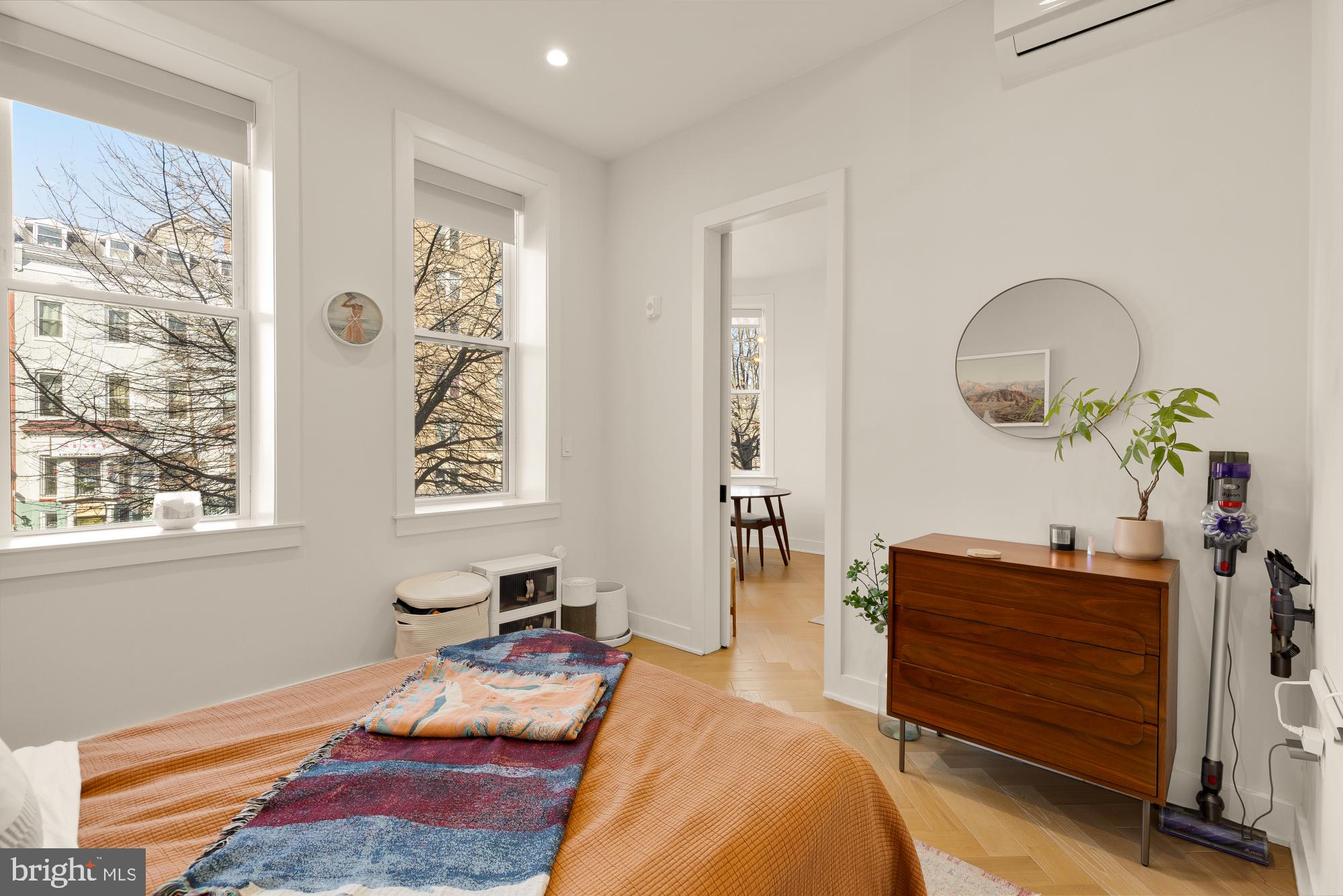 1225 11TH STREET NW 6