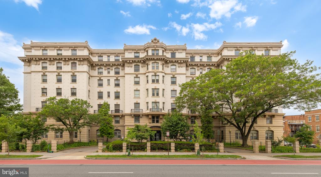 3060 16TH STREET NW 102