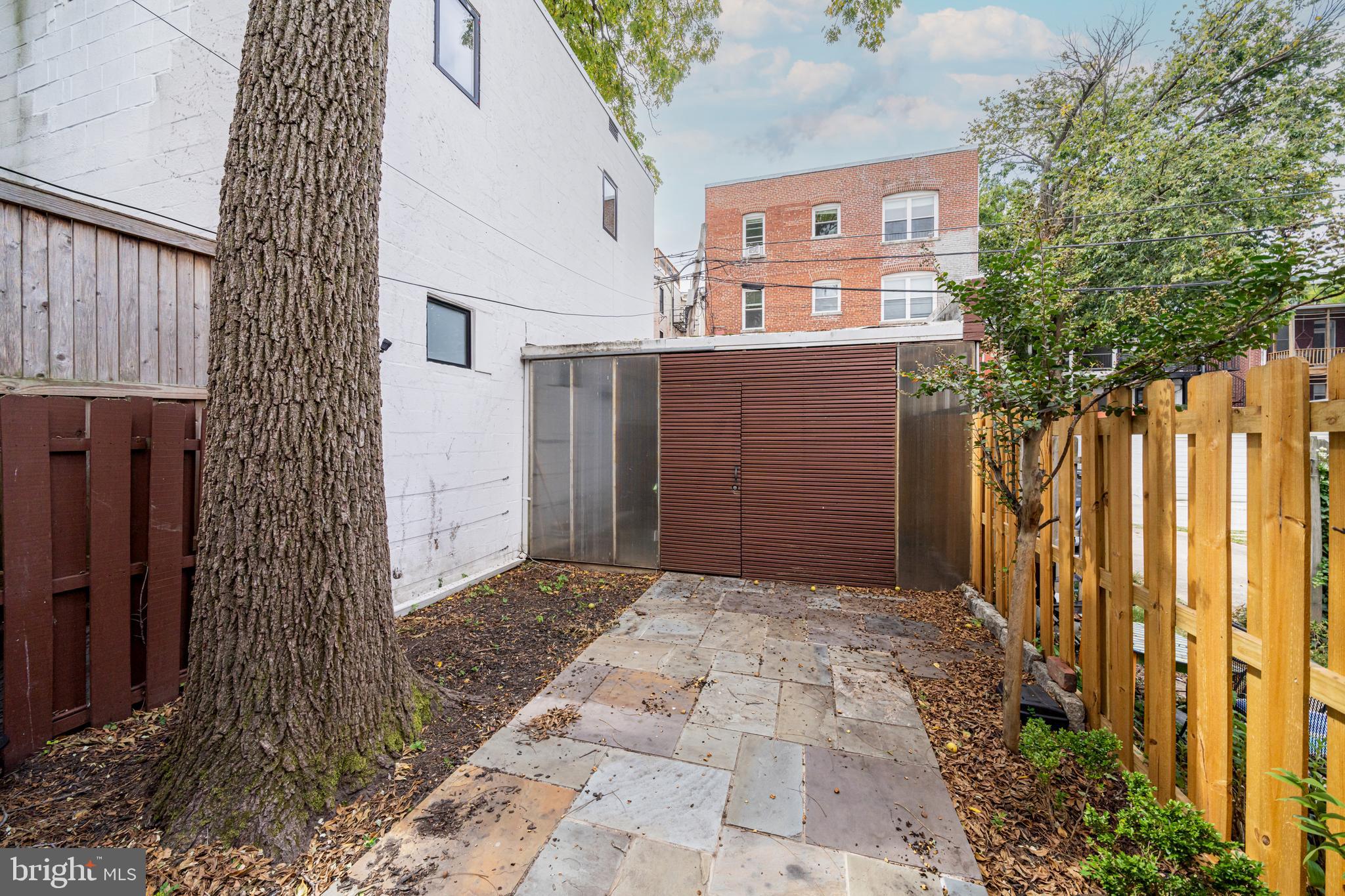 3524 11TH STREET NW