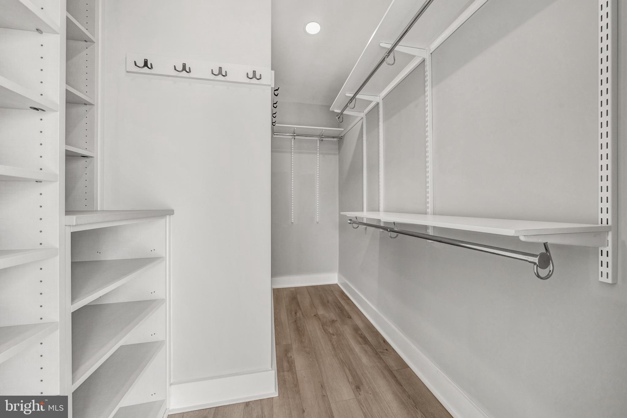 88 V STREET SW 808