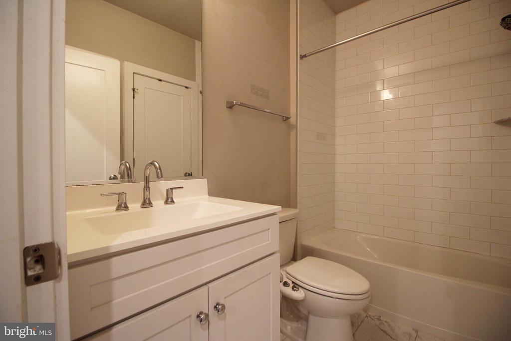 7213 GEORGIA AVENUE NW Unit: 10-A
