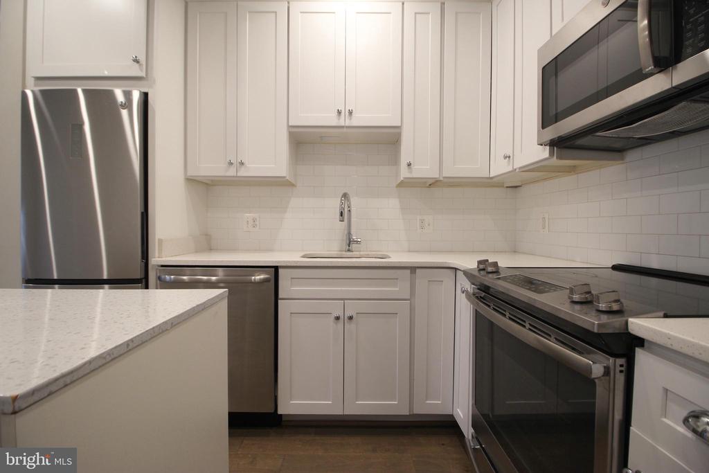 7213 GEORGIA AVENUE NW Unit: 10-A