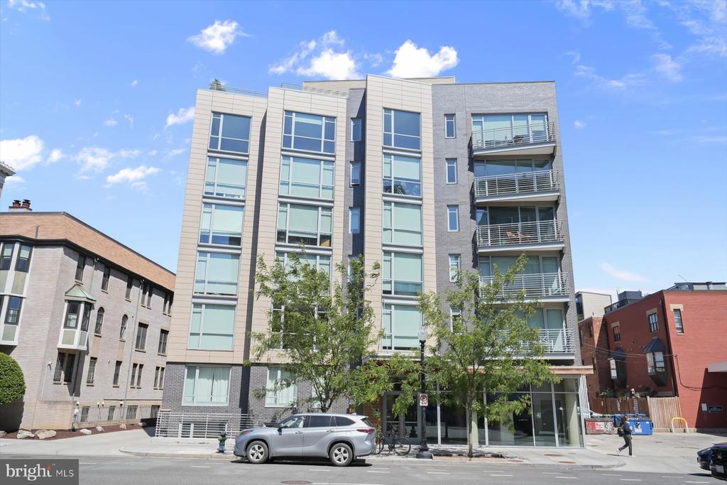 1311 13TH STREET NW Unit: PH-1
