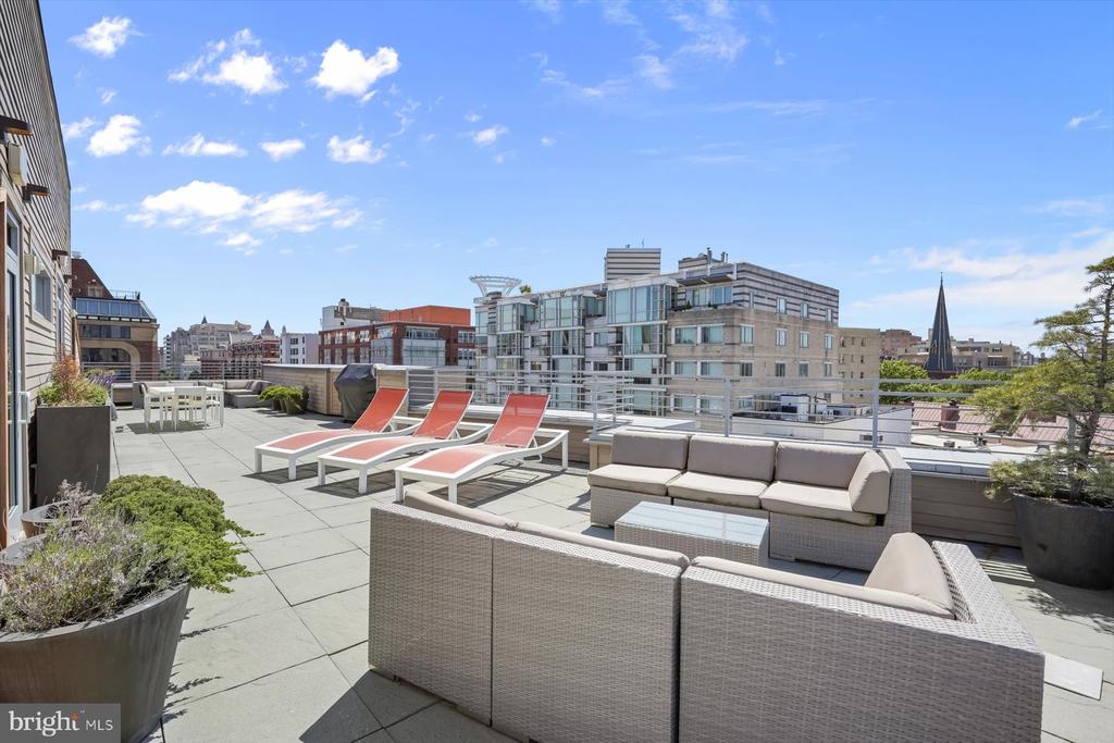 1311 13TH STREET NW Unit: PH-1