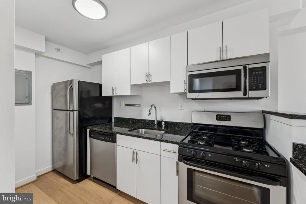1101 3RD STREET SW Unit: 114