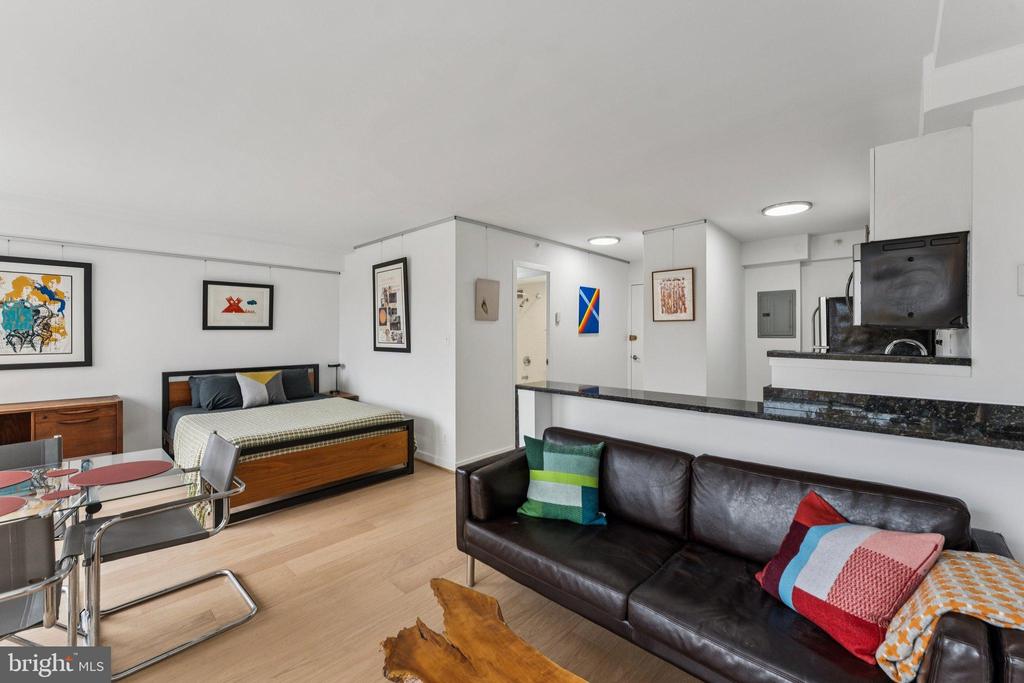 1101 3RD STREET SW Unit: 114