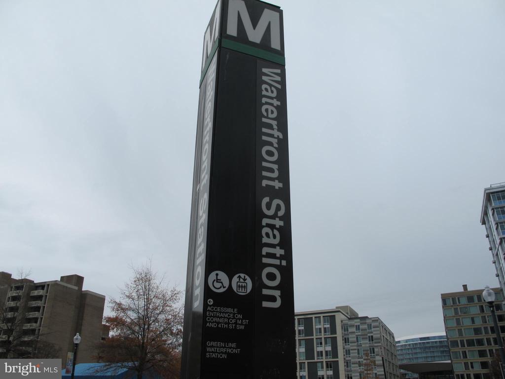1101 3RD STREET SW Unit: 114