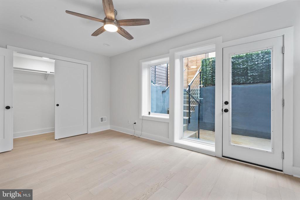 615 IRVING STREET NW Unit: 1