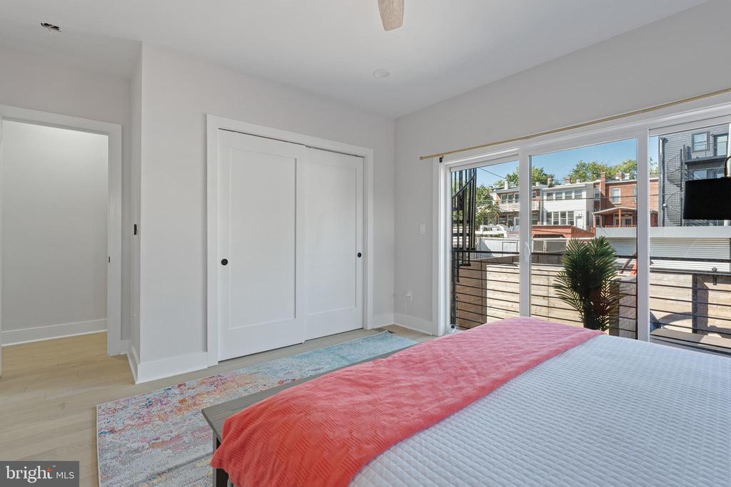 615 IRVING STREET NW Unit: 1