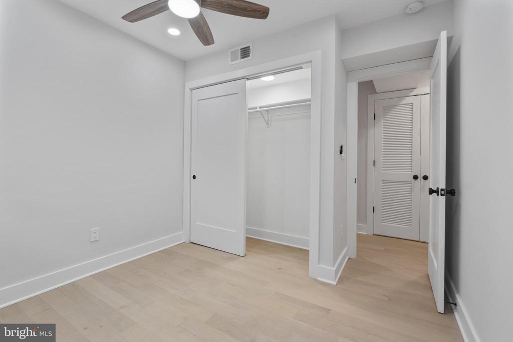 615 IRVING STREET NW Unit: 1