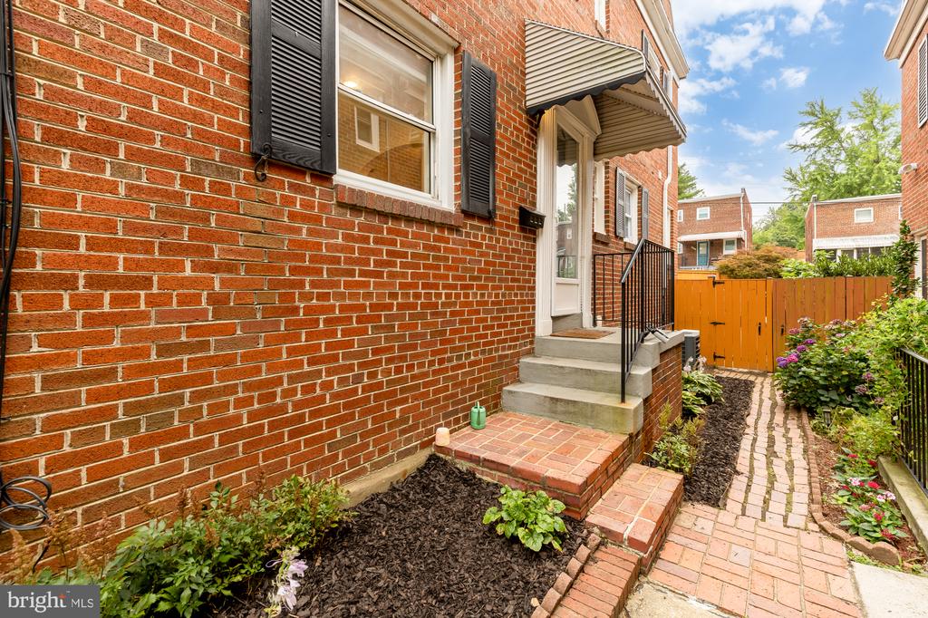 1408 SHERIDAN STREET NW