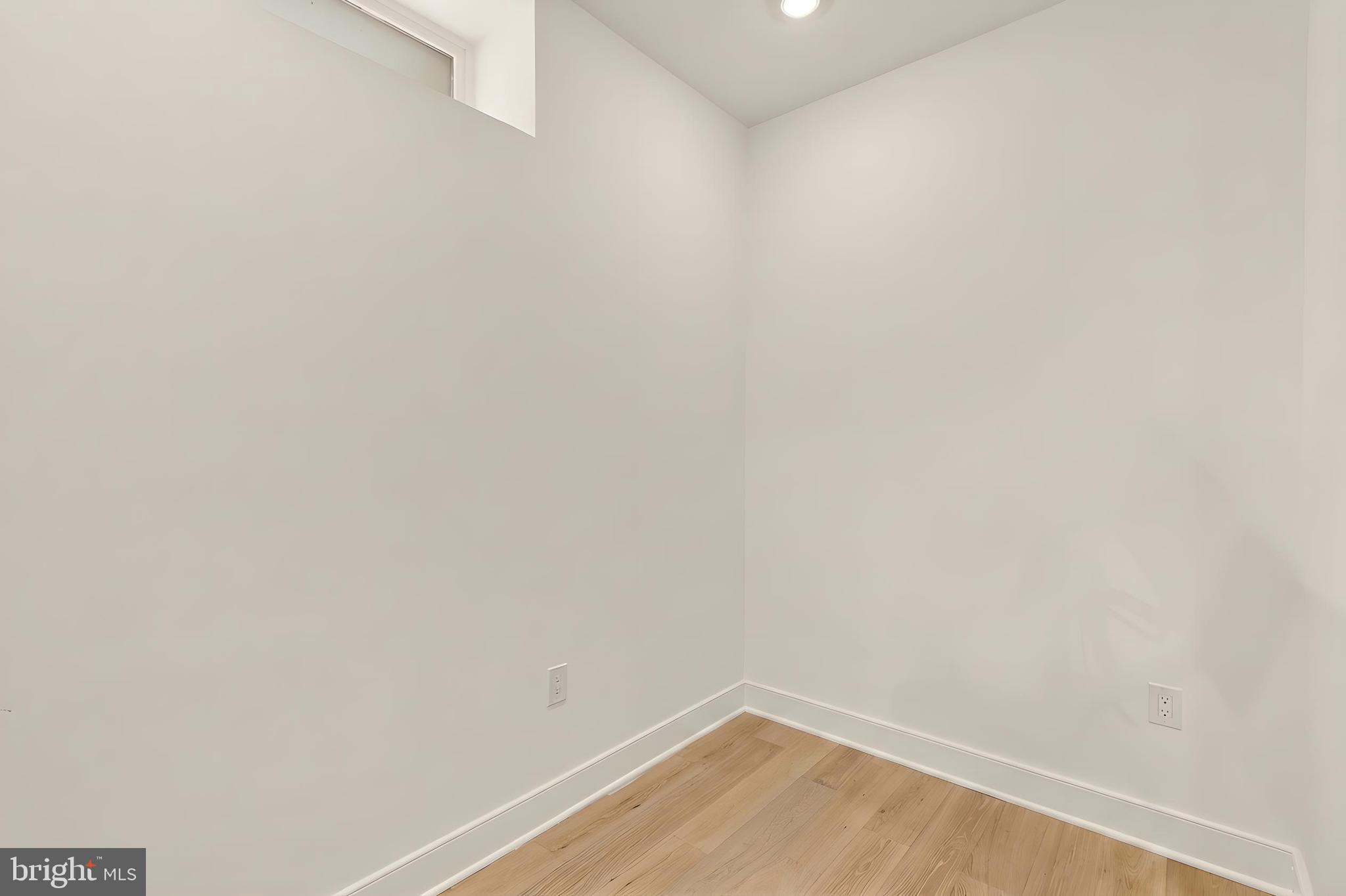 1737 11TH STREET NW 102