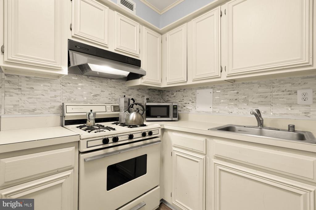 430 M STREET SW Unit: N807