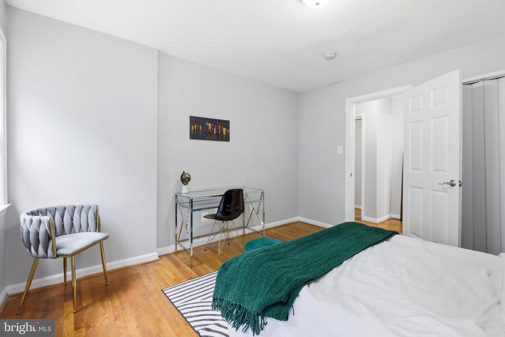 610 LONGFELLOW STREET NW 305