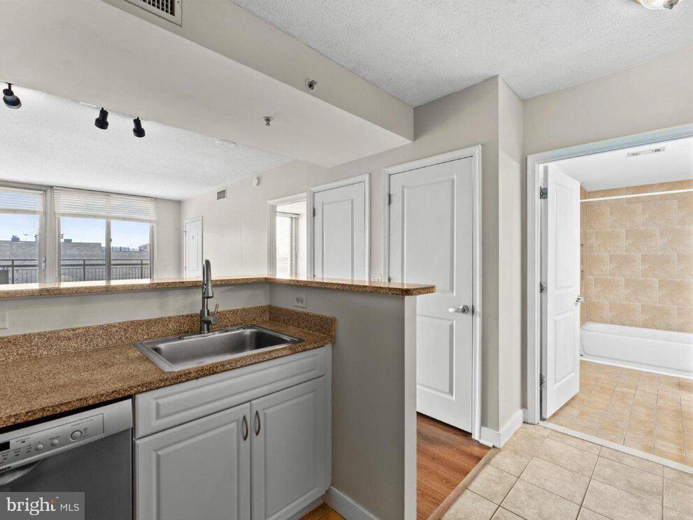555 MASSACHUSETTS AVENUE NW 1307