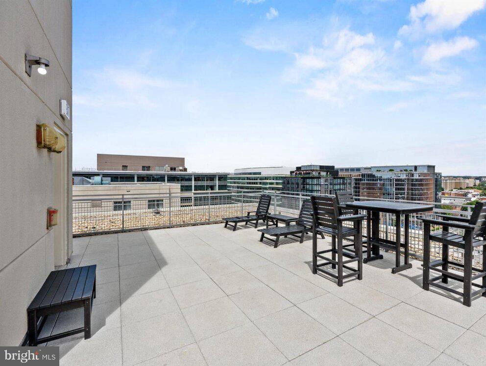 555 MASSACHUSETTS AVENUE NW 1307