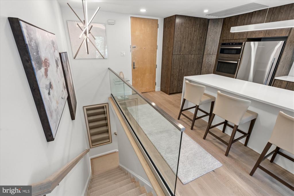 3251 PROSPECT STREET NW Unit: 304