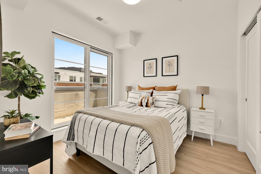 2310 4TH STREET NE Unit: 22