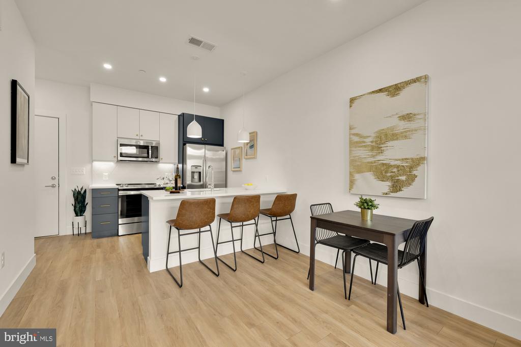 2310 4TH STREET NE Unit: 22