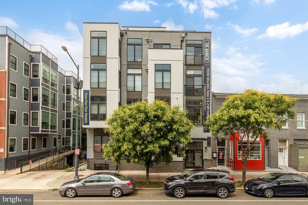 2310 4TH STREET NE Unit: 22
