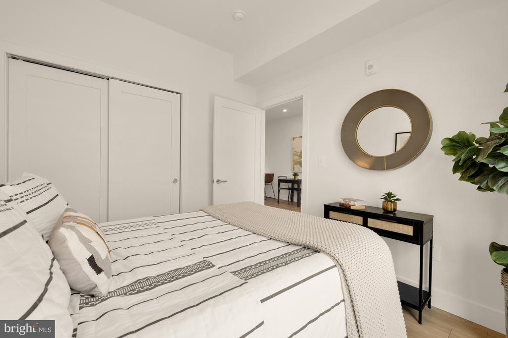 2310 4TH STREET NE Unit: 22