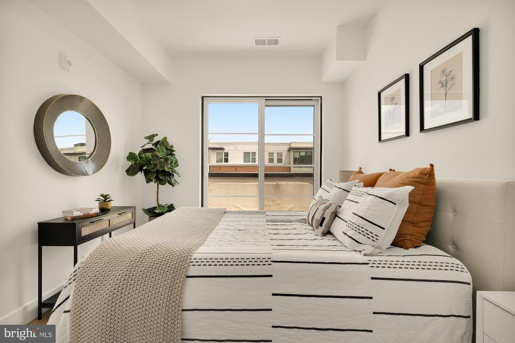 2310 4TH STREET NE Unit: 22
