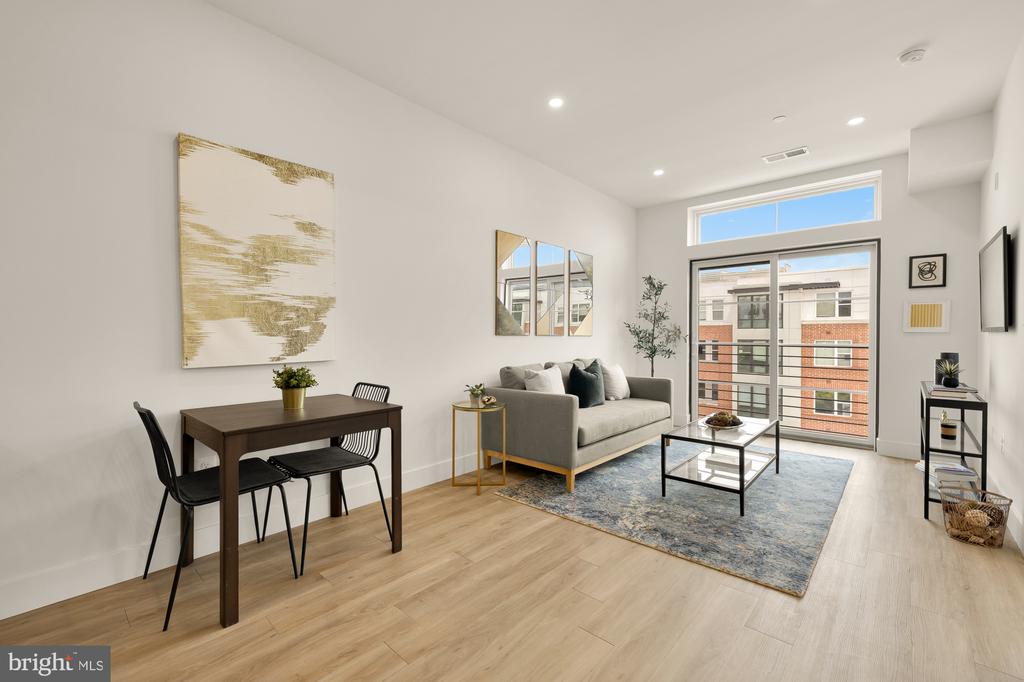 2310 4TH STREET NE Unit: 22