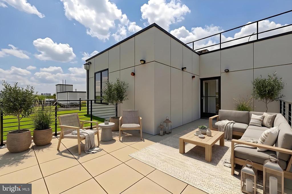 2310 4TH STREET NE Unit: 22