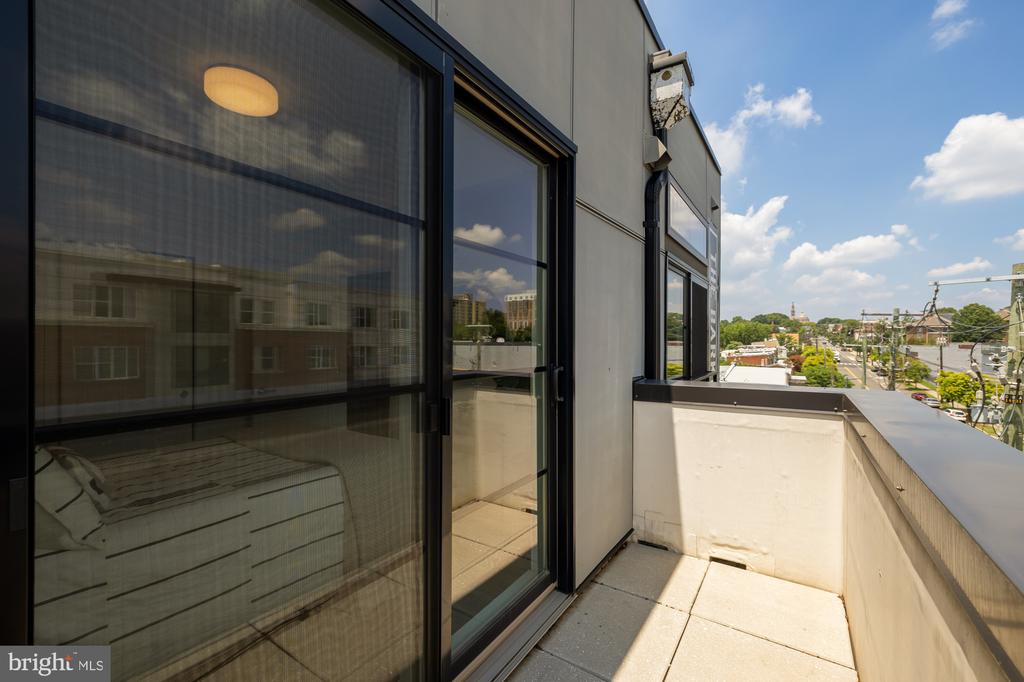 2310 4TH STREET NE Unit: 22